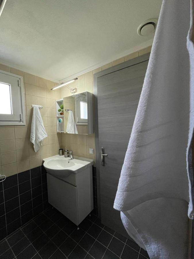 The Breeze & Sunlight Apartment Vrasna Exterior photo