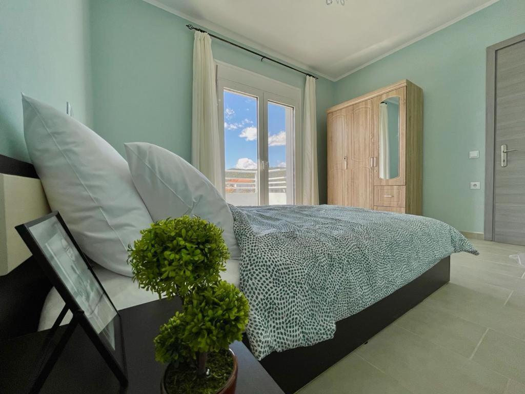 The Breeze & Sunlight Apartment Vrasna Exterior photo